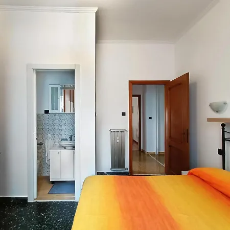 San Martino Appartament Con Parcheggio Privato Apartament Genua