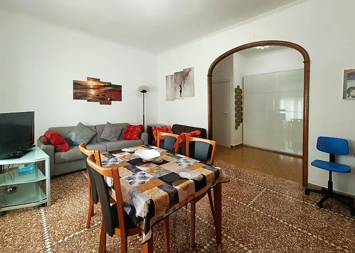 San Martino Appartament Con Parcheggio Privato Apartament Genua