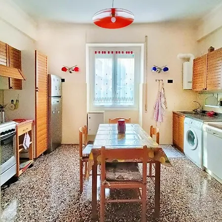 San Martino Appartament Con Parcheggio Privato * Genua